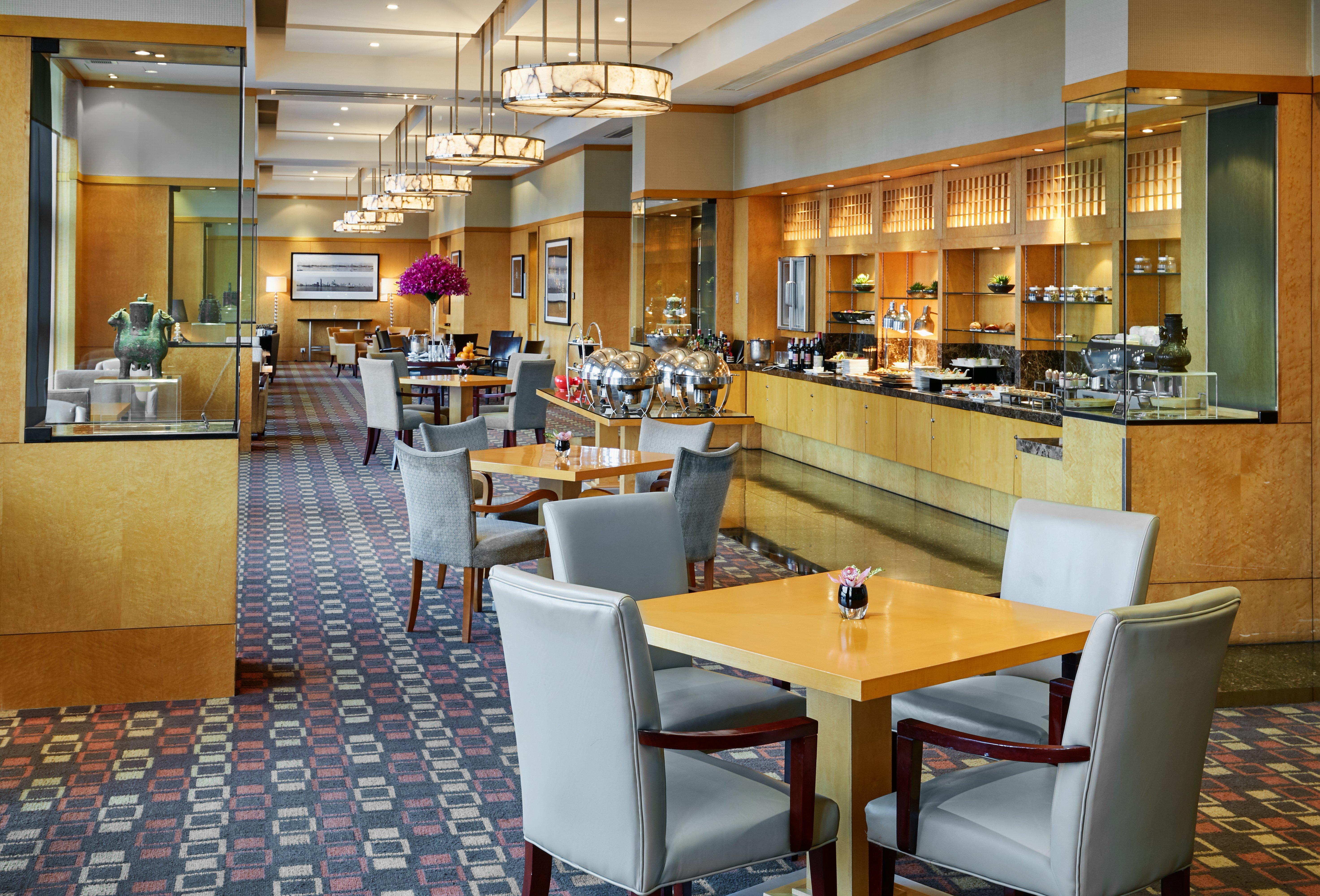 Intercontinental Shanghai Pudong By Ihg Exteriör bild